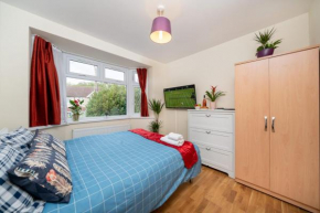 Economy Double Room G2 (Sandycroft Guest House)